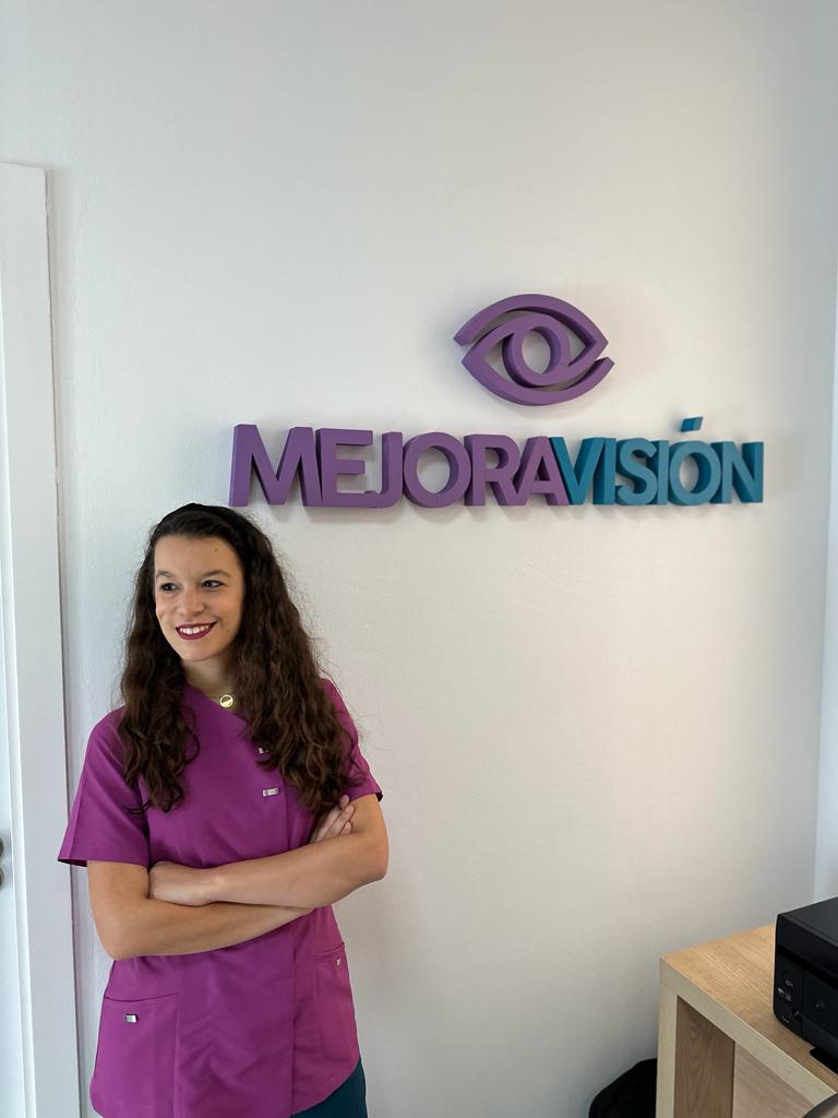 Laura Romero Montaño Mejoravision optometrista en Sevilla